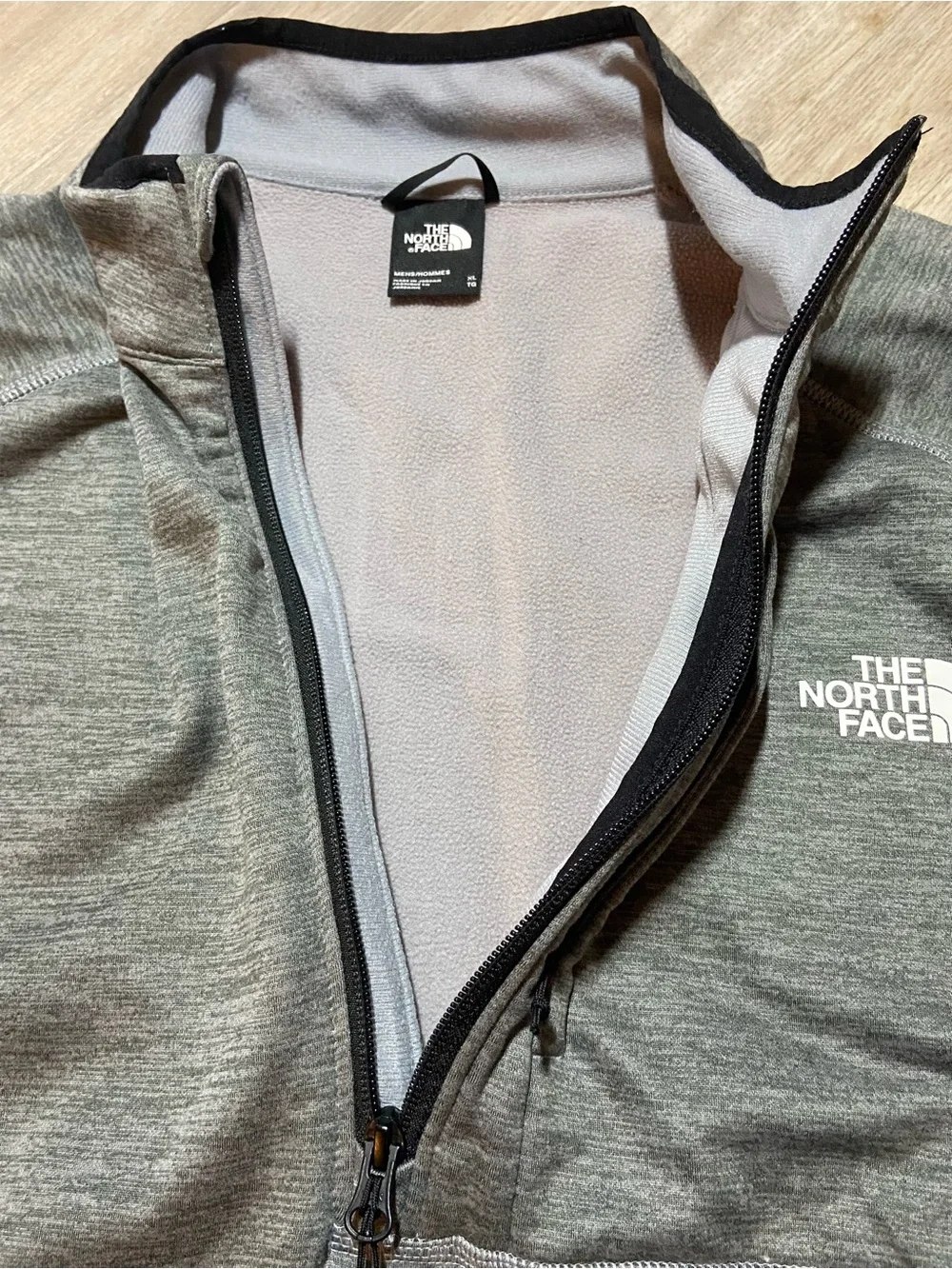 The North Face Men’s Quarter Zip Fleece Pullover Gray & Black Jacket Men's XL